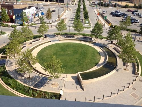 Landscaping Contractors in Bloomington and Normal IL