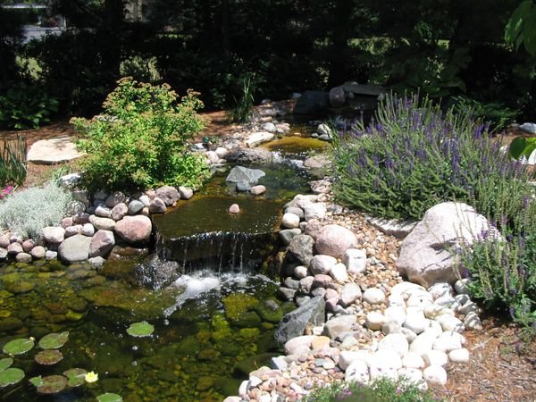 commercial landscaping in bloomington, il