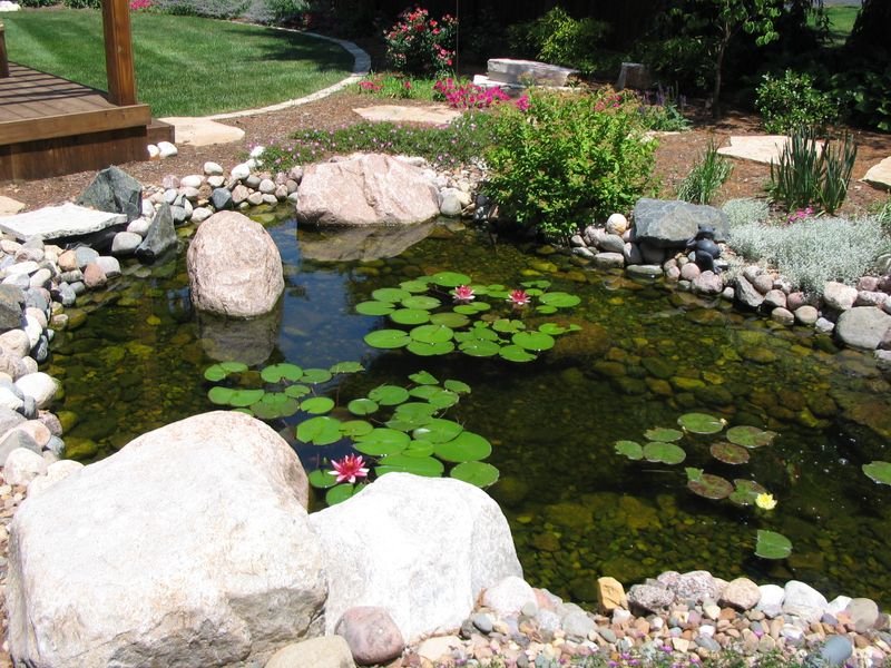 garden landscaping in bloomington IL
